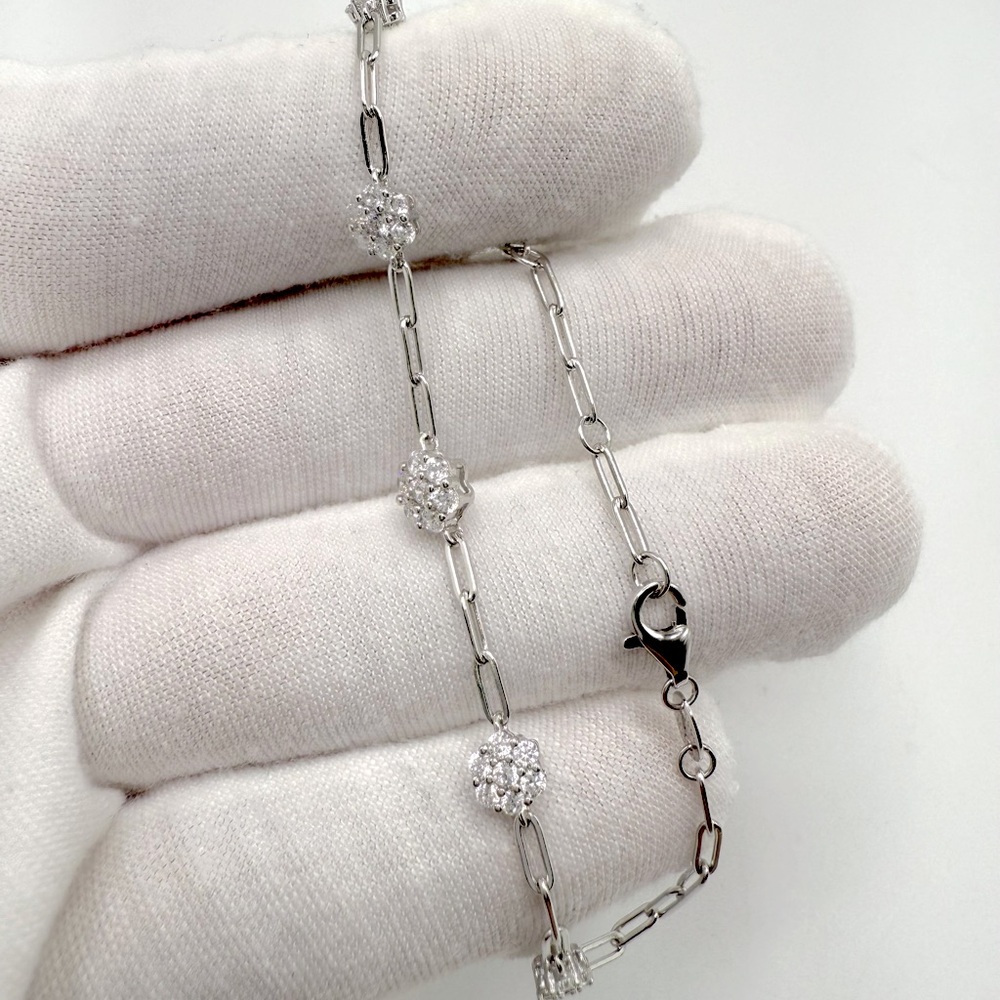 .925 Sterling Silver Cz Flower Bracelet - Picture 2 of 16